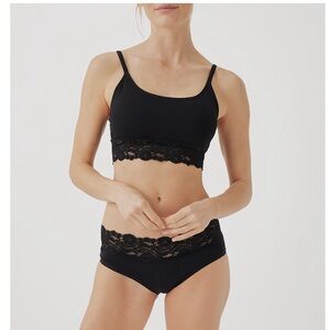 Pact Women’s Black Lace Smooth Lined Cup Bralette, Organic Cotton, Size M, NWOT